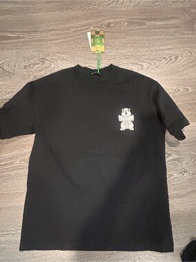 Black Short-Sleeve Crewneck Tee with Embroidered Bear Patch